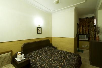 Hotel Rama Inn