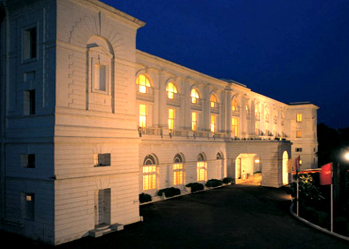 THE OBEROI'S MAIDENS HOTEL