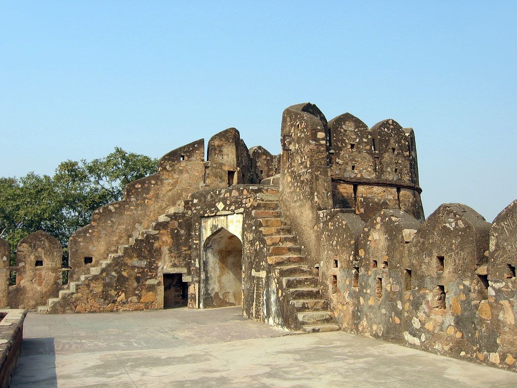 Did You Know : Jhansi Fort | Jhansi, Incredible india, Tourist destinations