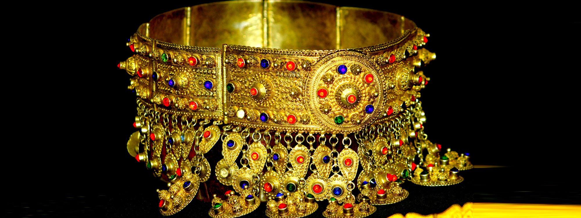 Jadau Indian Jewelry